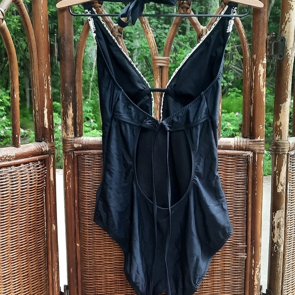 🌟3/50 Black Kona Sol Lace One Piece Swimsuit - Picture 7 of 11